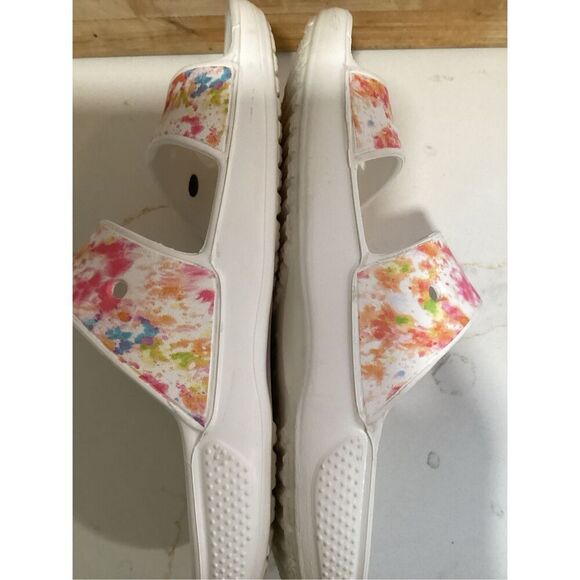 Crocs Classic Tie-Dye Graphic Clogs with Jibbitz Sz 9 - Picture 6 of 7